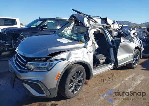 2022 Volkswagen Tiguan 2.0T Se из США, поврежденный, VIN 3VV3B7AX5NM085886